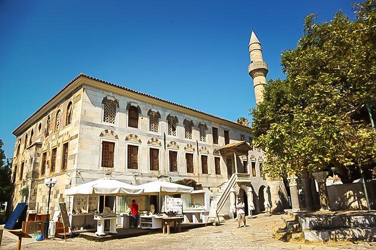 Algerian Gazi Hasan Pasha (Lonca) Mosque